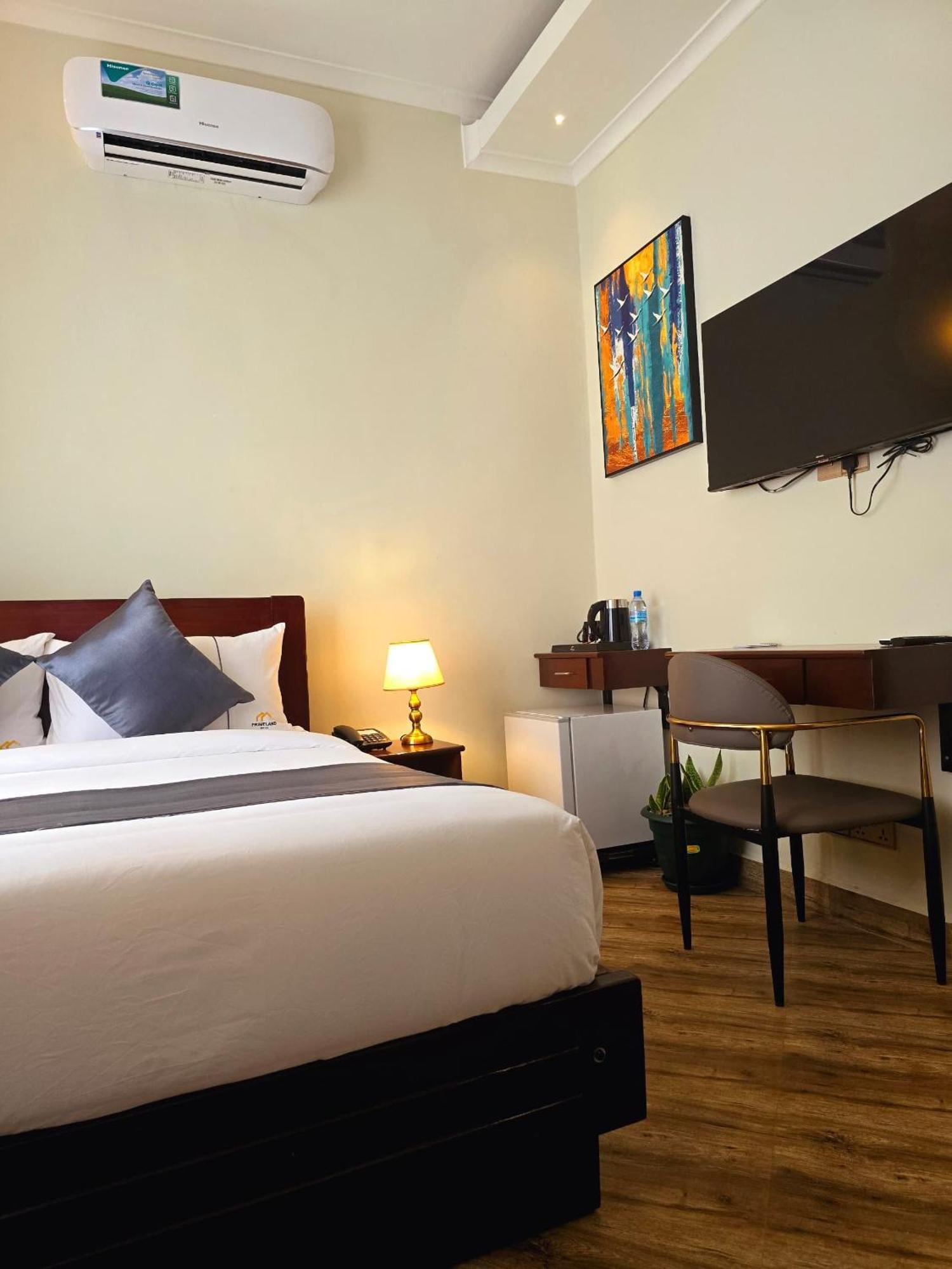 מושי Primeland Hotel מראה חיצוני תמונה