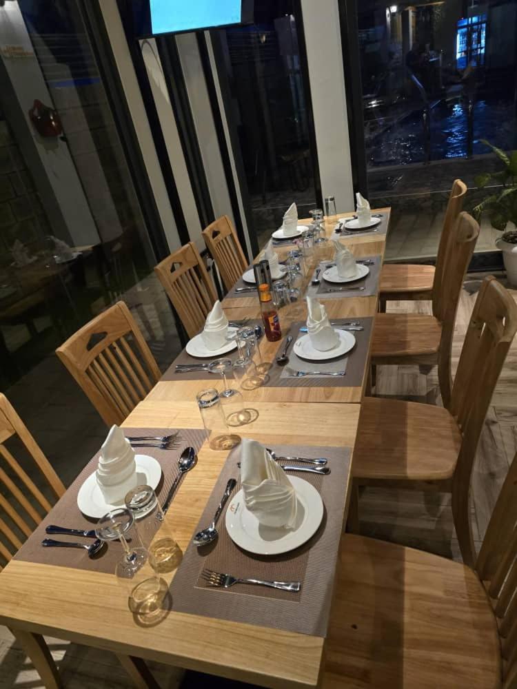 מושי Primeland Hotel מראה חיצוני תמונה
