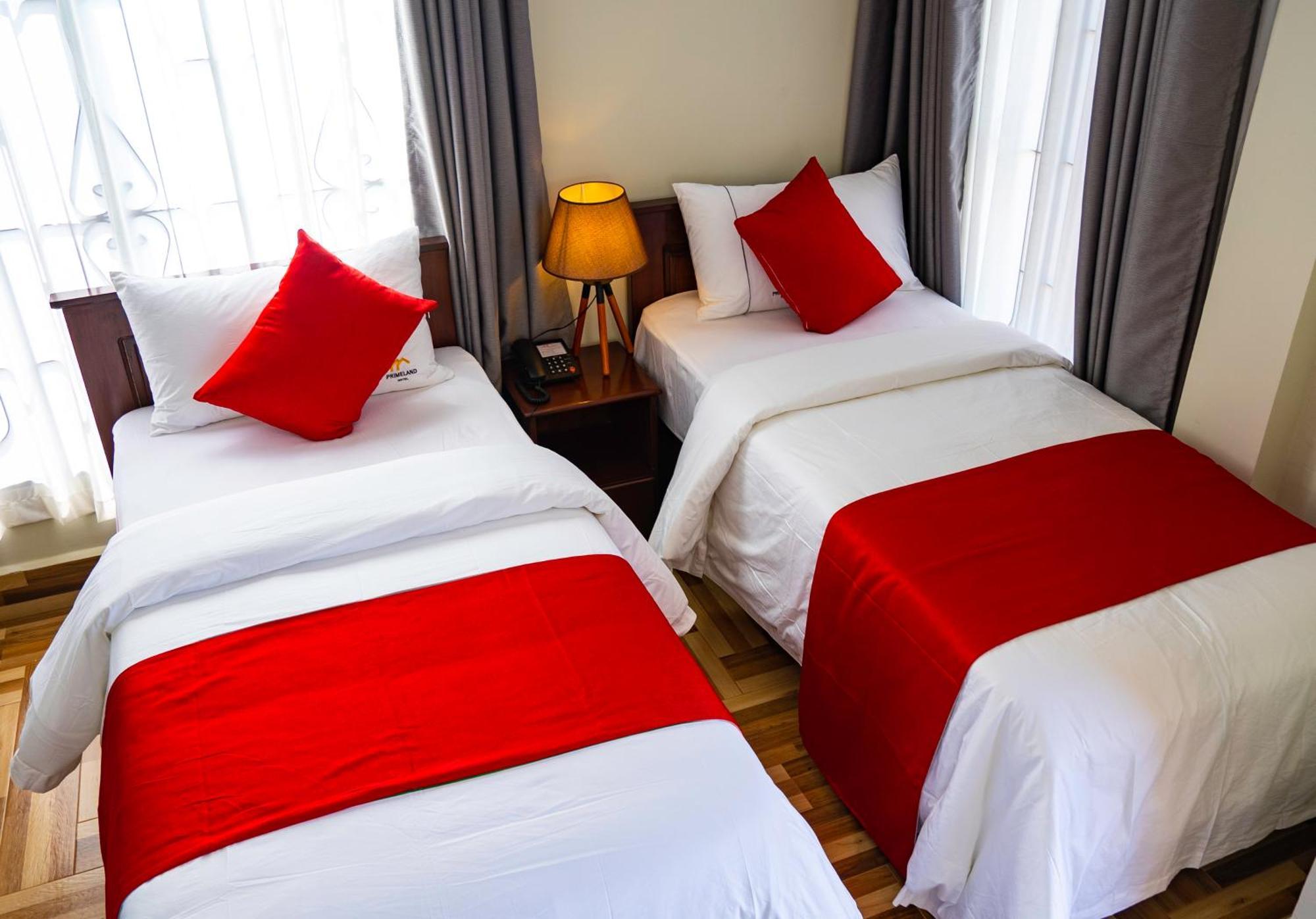 מושי Primeland Hotel מראה חיצוני תמונה