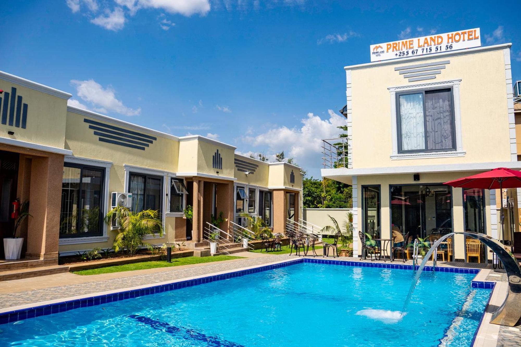 מושי Primeland Hotel מראה חיצוני תמונה